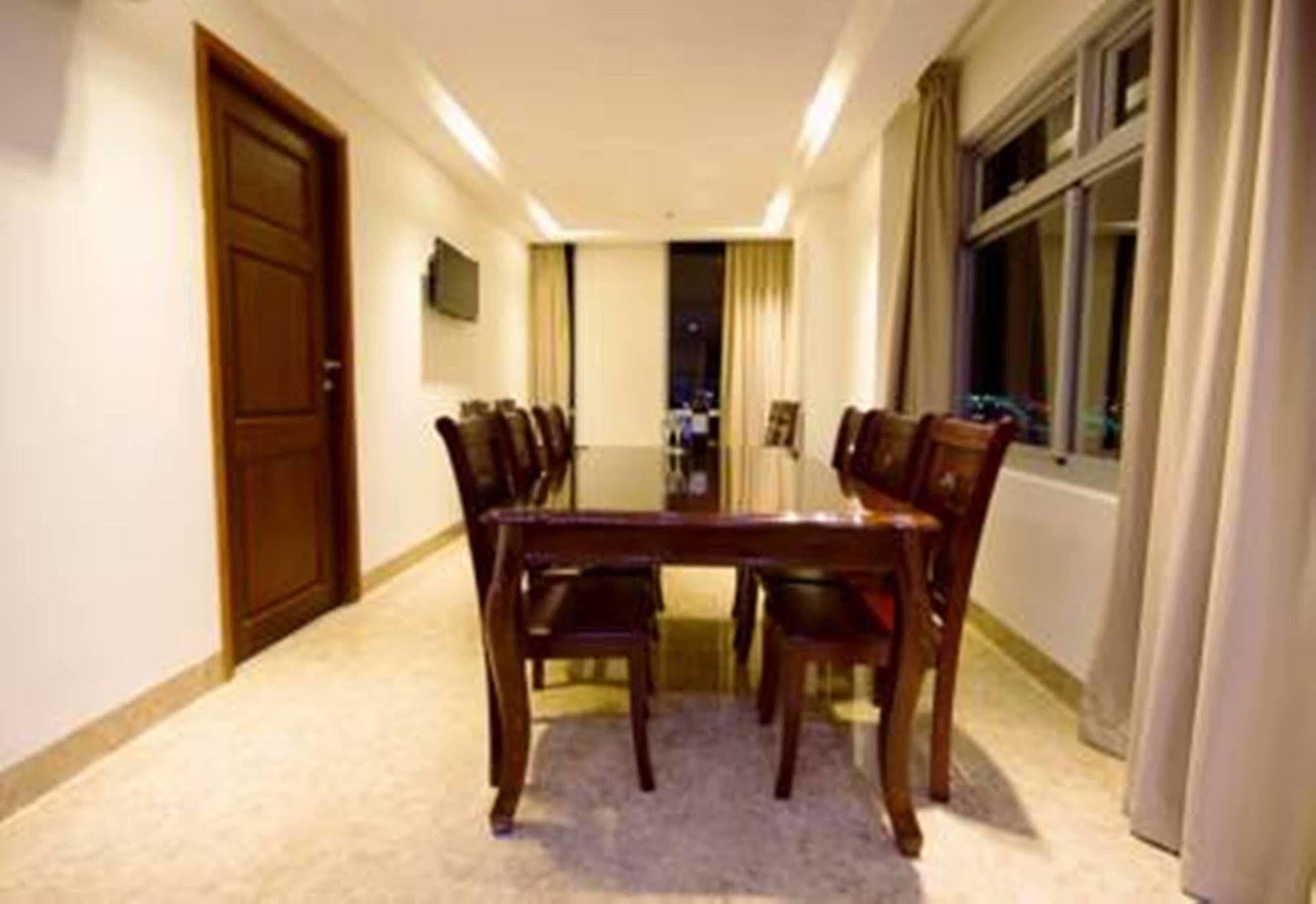 Bao Quyen Hotel 岘港 外观 照片